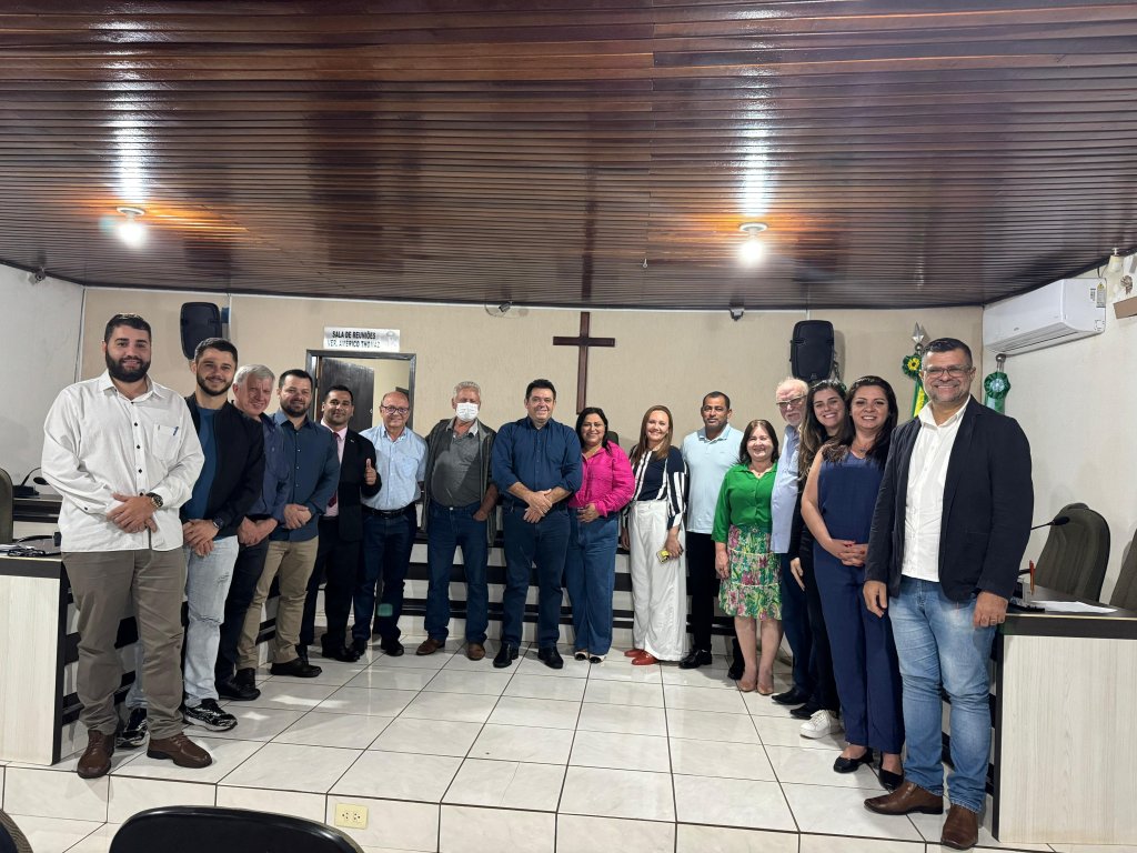 Câmara Municipal recebe visita do Prefeito Marcos César Sugigan e anuncia novos investimentos